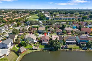 940 SW 96th Ave, Pembroke Pines, FL 33025 - Photo 42