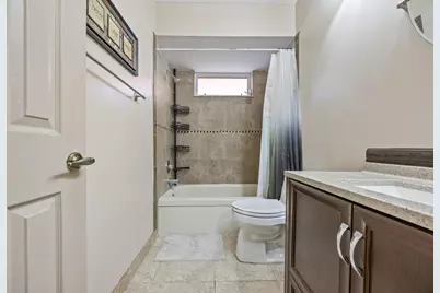 940 SW 96th Avenue, Pembroke Pines, FL 33025 - Photo 32