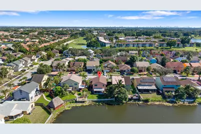 940 SW 96th Avenue, Pembroke Pines, FL 33025 - Photo 42