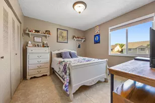 940 SW 96th Ave, Pembroke Pines, FL 33025 - Photo 30