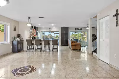 940 SW 96th Avenue, Pembroke Pines, FL 33025 - Photo 8