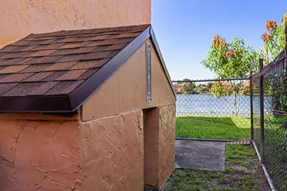 940 SW 96th Avenue, Pembroke Pines, FL 33025 - Photo 34