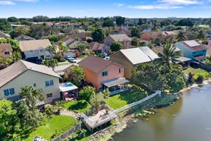 940 SW 96th Ave, Pembroke Pines, FL 33025 - Photo 44