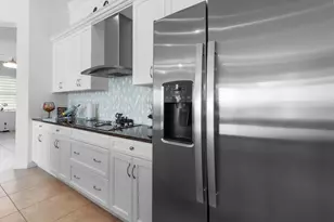 9282 SW Miracoli Wy, Port Saint Lucie, FL 34987 - Photo 12