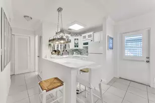 2131 NE 42nd Ct, Lighthouse Point, FL 33064 - Photo 8