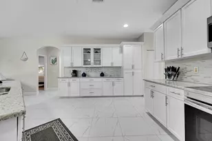 13620 Folkestone Ct W, Wellington, FL 33414 - Photo 12