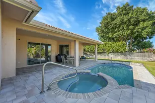 13620 Folkestone Ct W, Wellington, FL 33414 - Photo 34