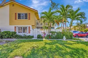 237 Seabreeze Cir, Jupiter, FL 33477 - Photo 2