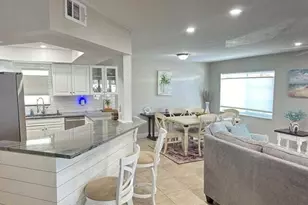 237 Seabreeze Cir, Jupiter, FL 33477 - Photo 8