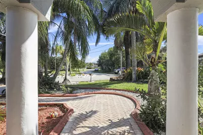 140 SW Mark Court, Port Saint Lucie, FL 34953 - Photo 10