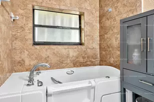 5713 Briarwood St, Mangonia Park, FL 33407 - Photo 20