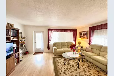 148 Bedford F, West Palm Beach, FL 33417 - Photo 10