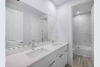 10711 SW Hensley Street, Port Saint Lucie, FL 34987 - Photo 16