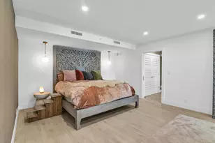 100 SE 5th Ave, Boca Raton, FL 33432 - Photo 14