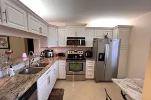 2660 Carambola Cir N, Coconut Creek, FL 33066 - Photo 12