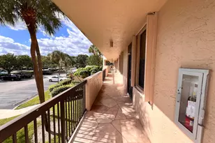 2660 Carambola Cir N, Coconut Creek, FL 33066 - Photo 6