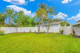 3203 Palm Dr, Delray Beach, FL 33483 - Photo 4