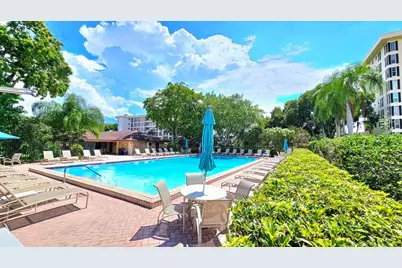 3100 N Palm Aire Drive #604, Pompano Beach, FL 33069 - Photo 4