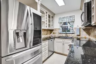 1050 NW 13th St, Boca Raton, FL 33486 - Photo 4