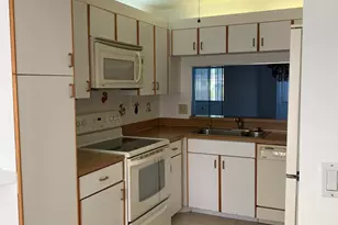 9531 N Belfort Cir, Tamarac, FL 33321 - Photo 6