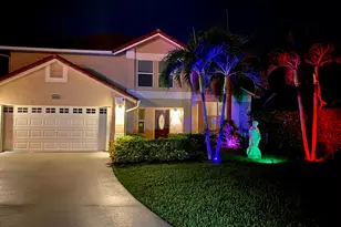 1996 Lake Breeze Ct, Wellington, FL 33414 - Photo 32