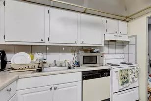 7820 S Colony Cir, Tamarac, FL 33321 - Photo 8