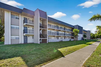 7820 S Colony Circle #109, Tamarac, FL 33321 - Photo 1