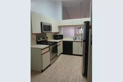 4693 Lucerne Lakes Boulevard #202, Lake Worth, FL 33467 - Photo 10