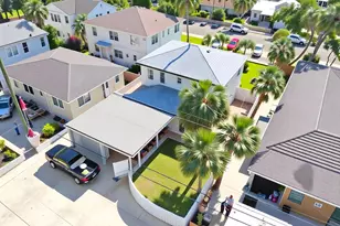 126 N Palmway, Lake Worth Beach, FL 33460 - Photo 4