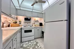 12 Andover A, West Palm Beach, FL 33417 - Photo 2