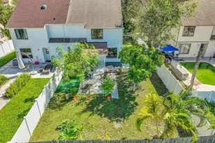 9056 Green Meadows Way, Palm Beach Gardens, FL 33418 - Photo 32