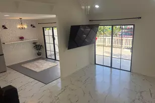 9056 Green Meadows Way, Palm Beach Gardens, FL 33418 - Photo 12