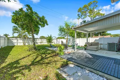 9056 Green Meadows Way, Palm Beach Gardens, FL 33418 - Photo 28