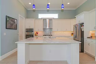 395 SW Sapphire Way SW, Vero Beach, FL 32968 - Photo 10