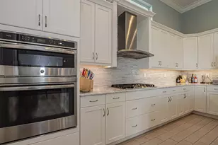 395 SW Sapphire Way SW, Vero Beach, FL 32968 - Photo 12