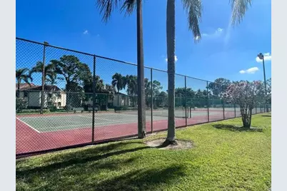 312 Knotty Pine Circle #B2, Greenacres, FL 33463 - Photo 16