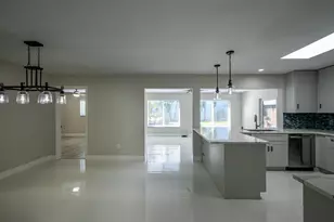 10339 Daphne Ave, Palm Beach Gardens, FL 33410 - Photo 4