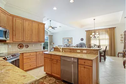 9009 Houndslake Court, Port Saint Lucie, FL 34986 - Photo 14