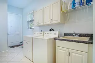 9009 Houndslake Ct, Port Saint Lucie, FL 34986 - Photo 28