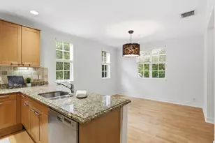 349 E Mallory Cir, Delray Beach, FL 33483 - Photo 10