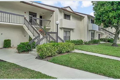 3304 Perimeter Drive, Greenacres, FL 33467 - Photo 4