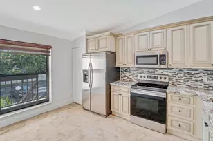 3304 Perimeter Dr, Greenacres, FL 33467 - Photo 6