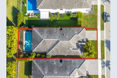 8281 Oceanus Drive, Boca Raton, FL 33496 - Photo 10