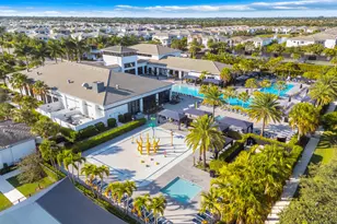 8281 Oceanus Dr, Boca Raton, FL 33496 - Photo 4