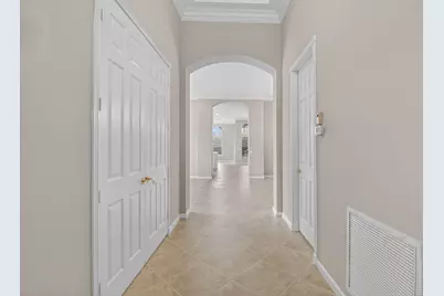 7232 Morocca Lake Drive, Delray Beach, FL 33446 - Photo 4