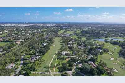 20 Par Club Circle, Boynton Beach, FL 33436 - Photo 1