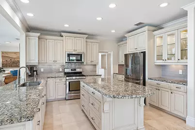 2500 NW Hollyberry Lane, Palm City, FL 34990 - Photo 10