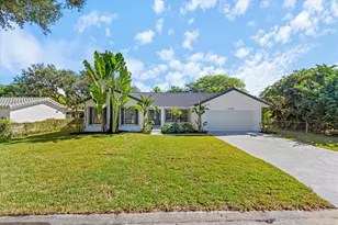 4431 NW 109th Terrace, Coral Springs, FL 33065 - Photo 2