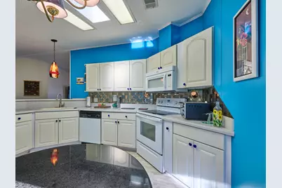11055 SE Federal Highway #86, Hobe Sound, FL 33455 - Photo 14