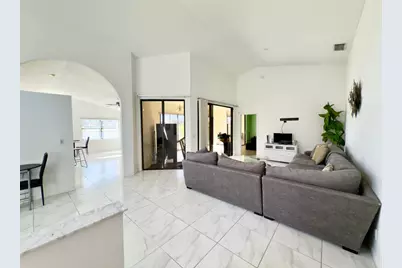 8491 Heather Place, Boynton Beach, FL 33472 - Photo 6